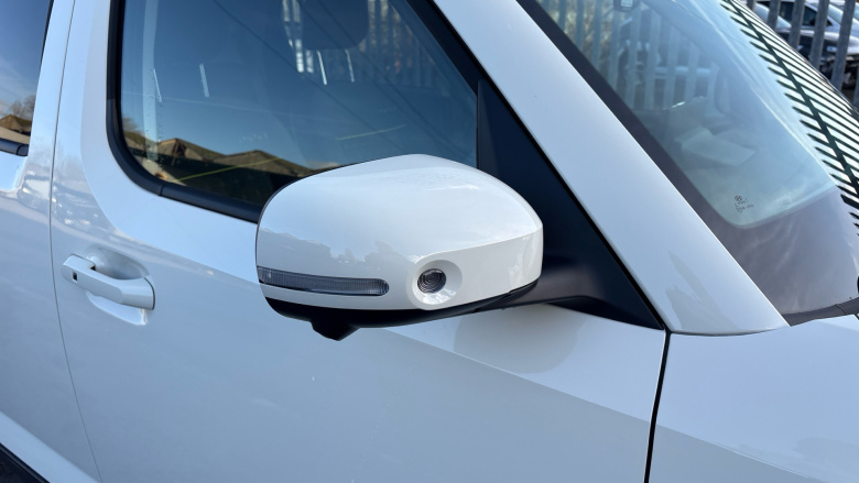 Hyundai INSTER 85kW Cross 49kWh 5dr Auto Electric Hatchback